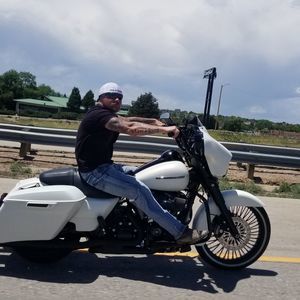 Meet your Posher, Eric